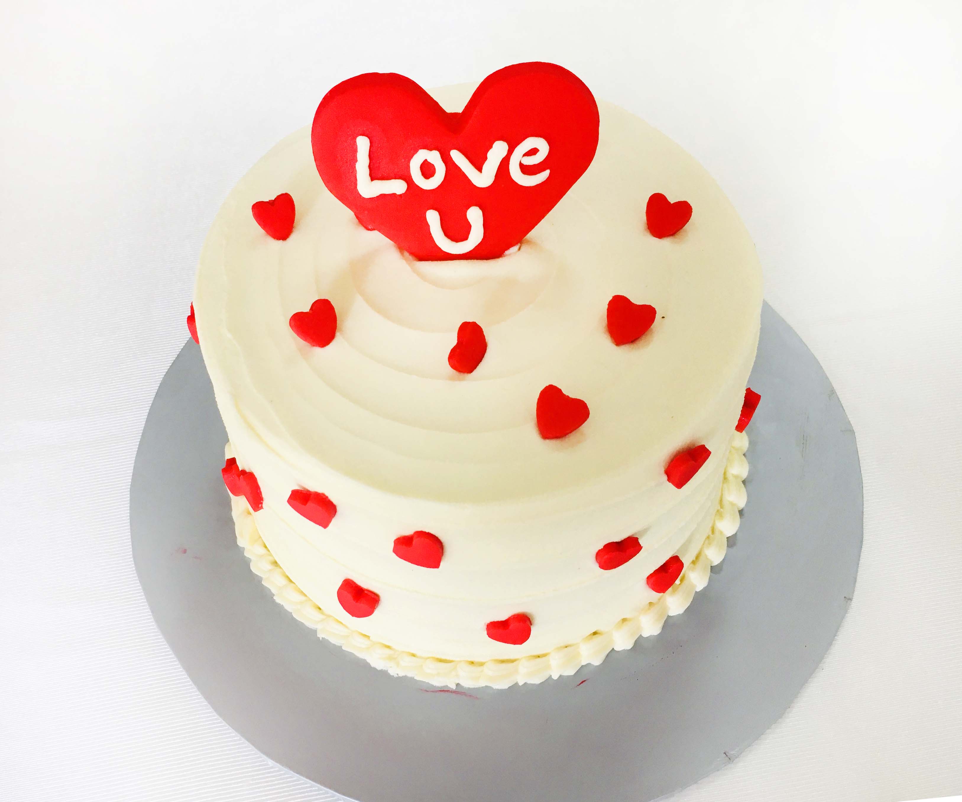 1 Kg Personalized Strawberry Cake, Weight: 1kg, Packaging Type: Box